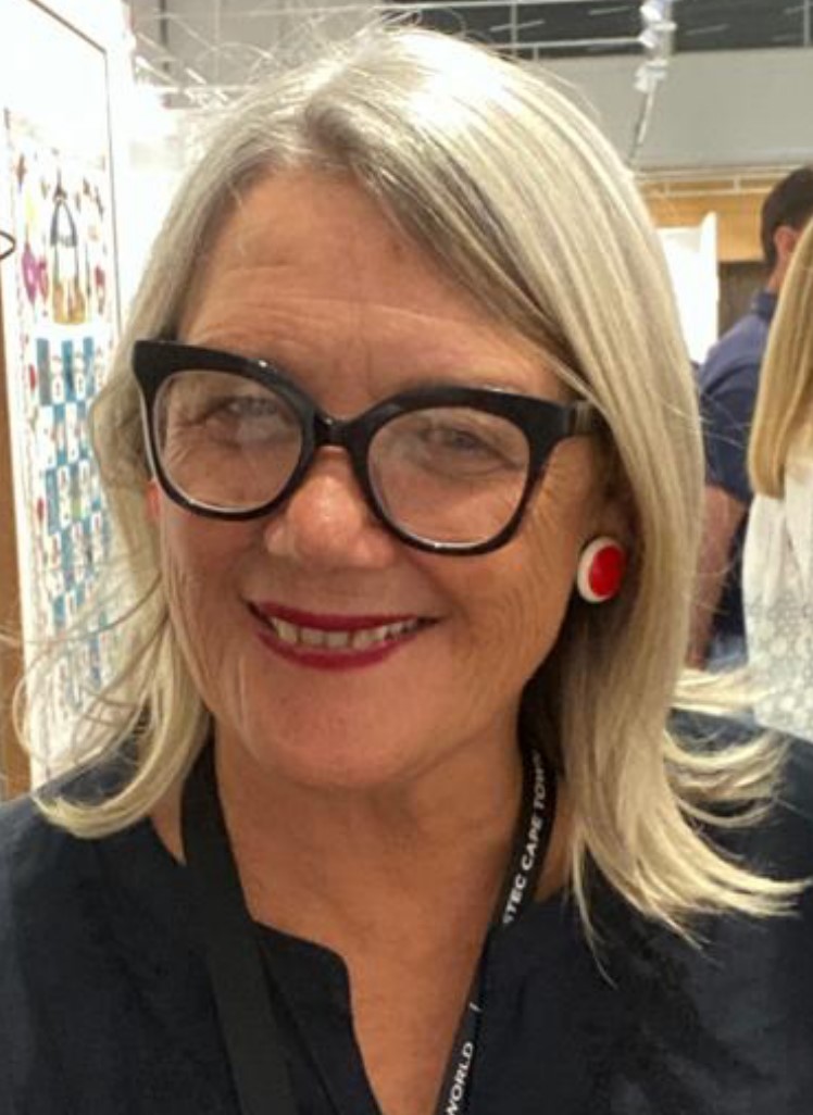 Heidi Erdmann image
