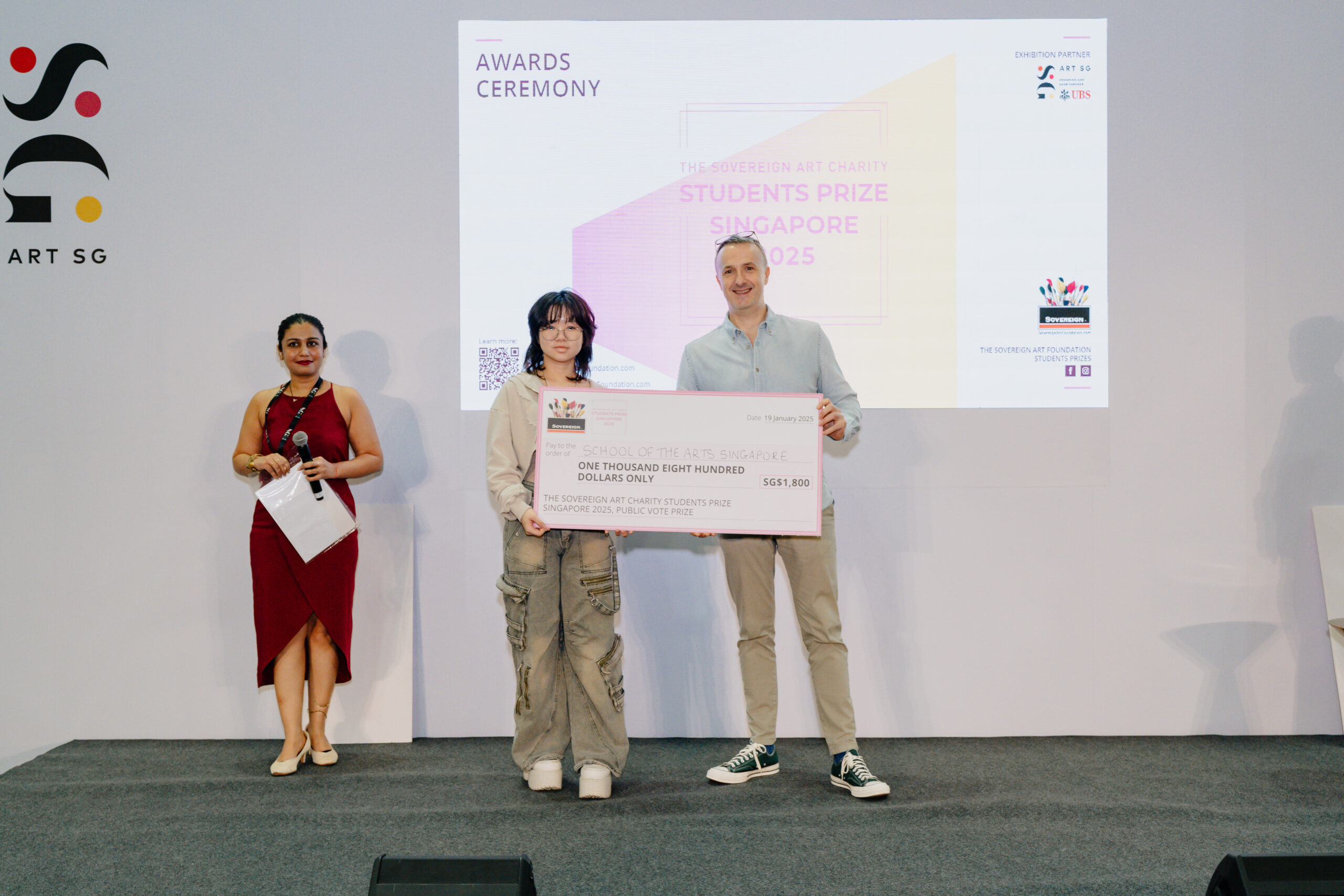 Public Vote Prize Winner image
