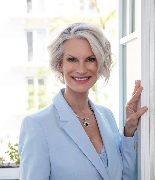 Anne Brightman image